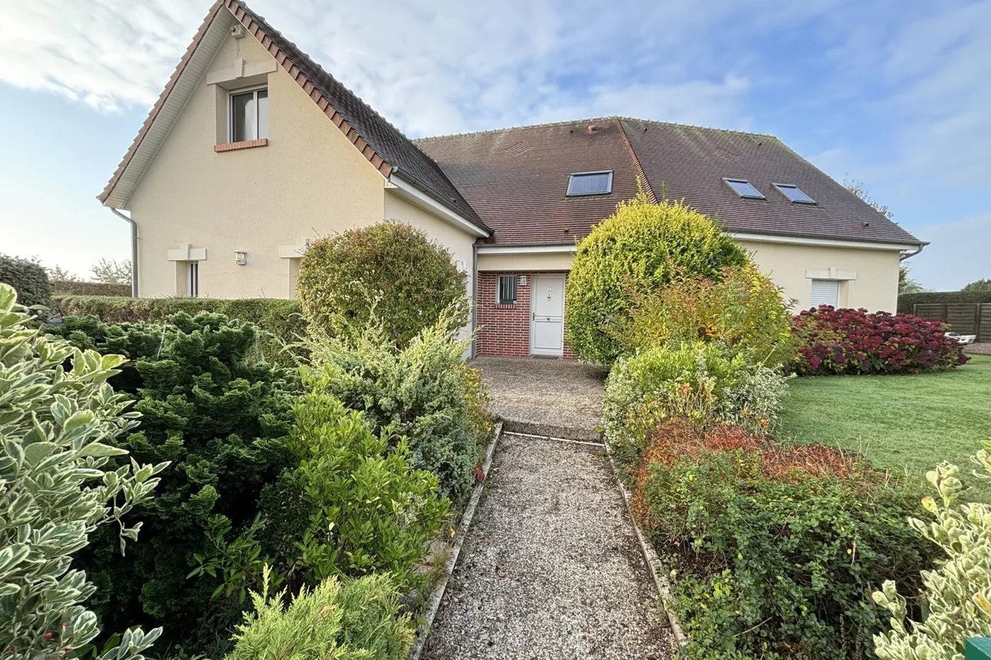 Maison contemporaine à Le Neubourg